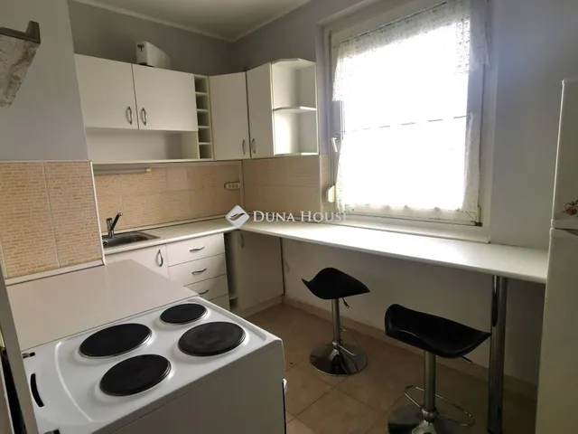 Kiadó lakás Baj, Tóvárosi utca 32 nm