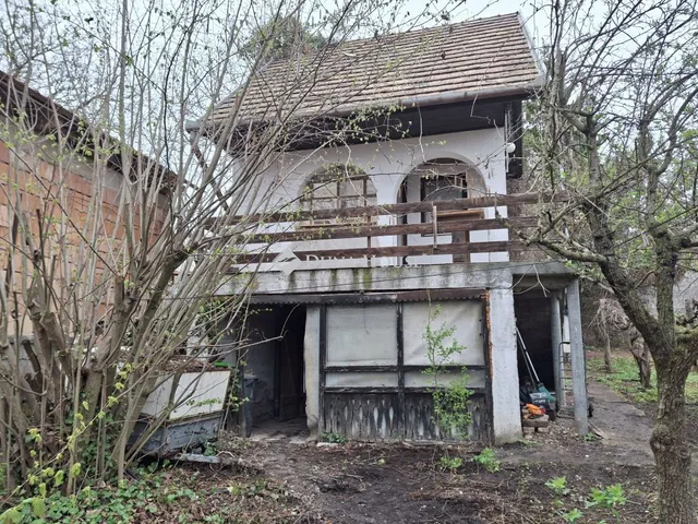 Eladó ház Bicske 30 nm