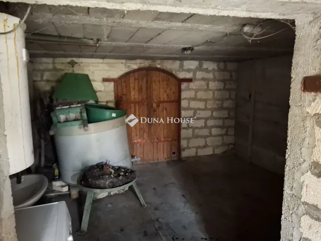 Eladó ház Bicske, Baboshegy 30 nm