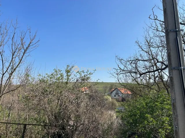 Eladó telek Csabdi 1856 nm