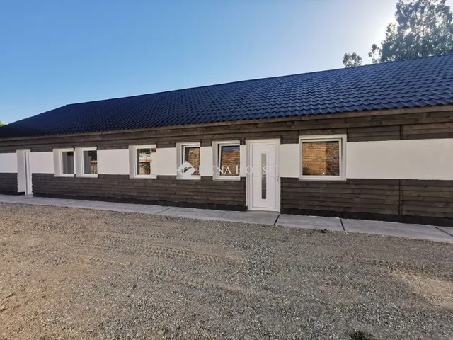 Eladó ház Neszmély 91 nm