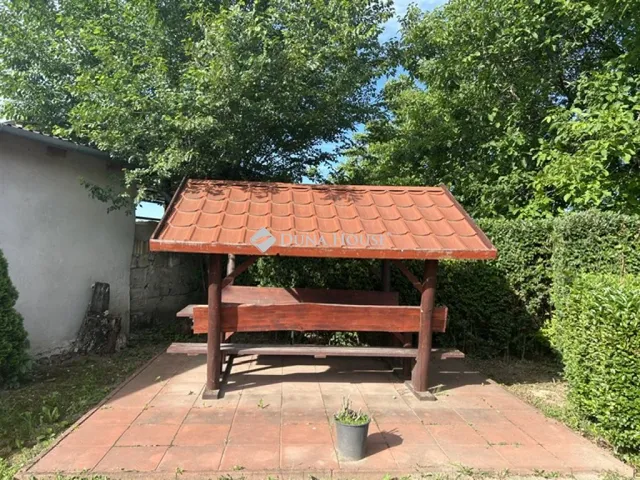 Eladó ház Gyúró, Temető utca 80 nm