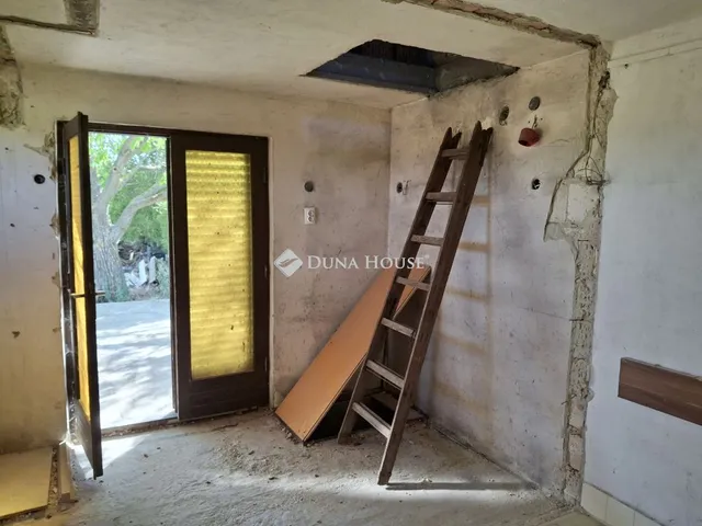 Eladó ház Bicske, Galagonyás V. dűlő út 30 nm