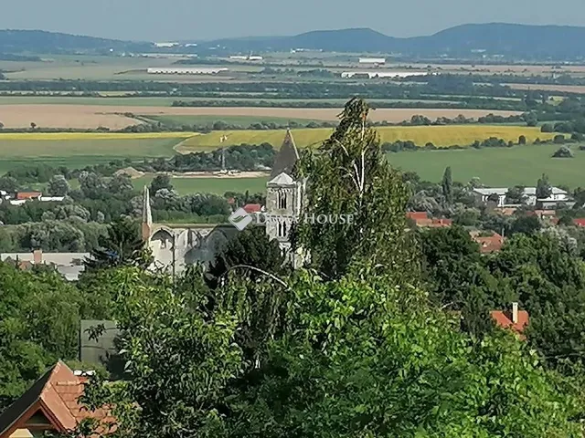 Eladó telek Zsámbék, Szőlőhegyi út 1188 nm