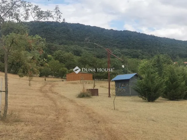 Eladó telek Tatabánya, Áfonya út 28000 nm