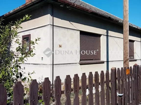 Eladó ház Lovasberény, Kisfaludy utca 100 nm