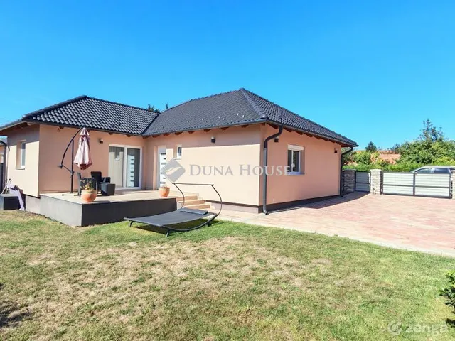 Eladó ház Bicske 91 nm