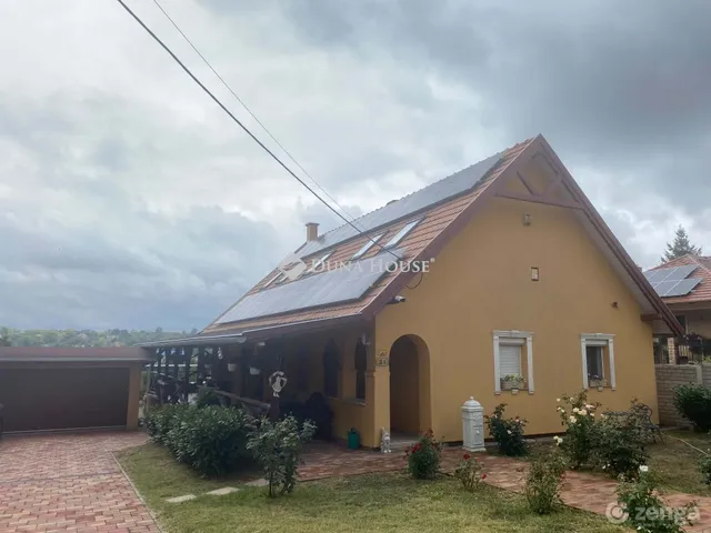 Eladó ház Felcsút 140 nm