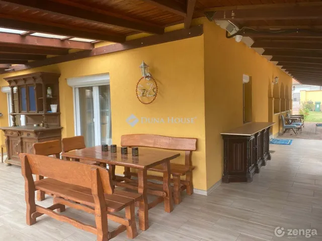 Eladó ház Felcsút, Szári utca 140 nm