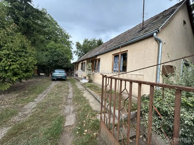 Eladó ház Felcsút, Fő utca 79 nm