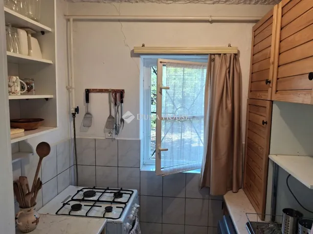 Eladó nyaraló Velence, XIV. utca 35 nm