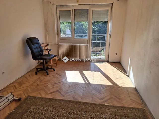 Eladó lakás Vértesacsa, Fornai utca 80 nm