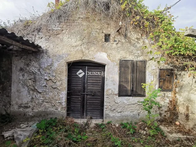 Eladó telek Tata, Naszályi út 1441 nm