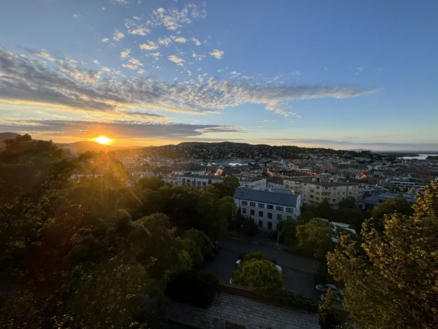 Kiadó lakás Budapest I. kerület 132 nm