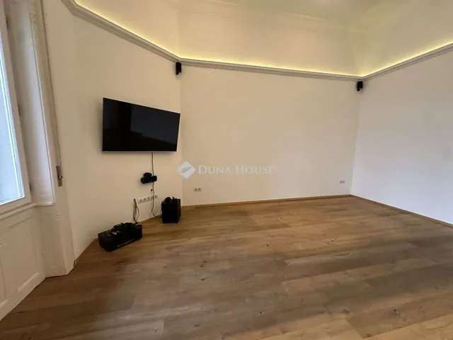 Kiadó lakás Budapest V. kerület 59 nm