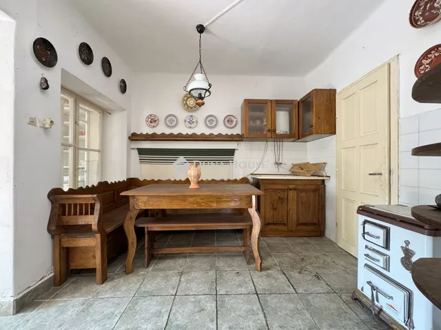 Eladó ház Tiszaroff, Baross utca 45 nm