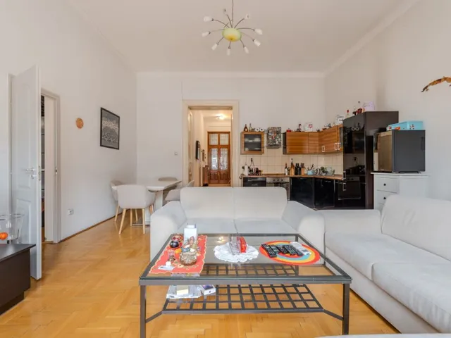 Eladó lakás Budapest V. kerület 87 nm