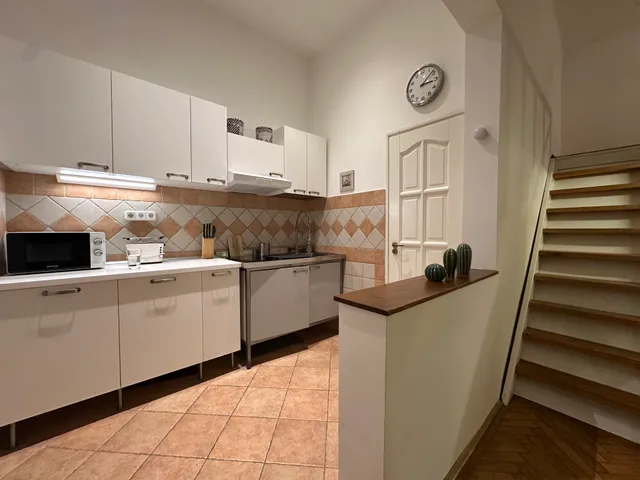 Kiadó lakás Budapest VI. kerület 31 nm