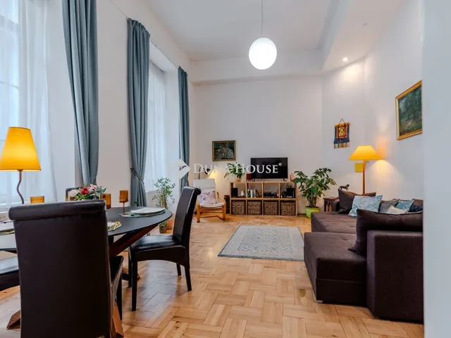 Eladó lakás Budapest V. kerület 59 nm