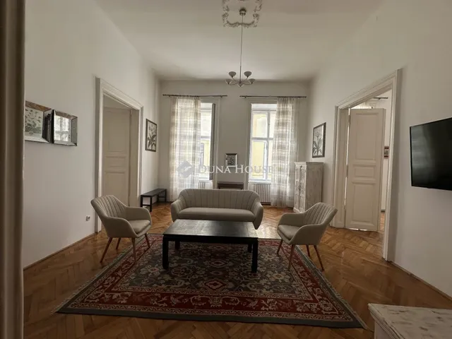 Kiadó lakás Budapest V. kerület 117 nm