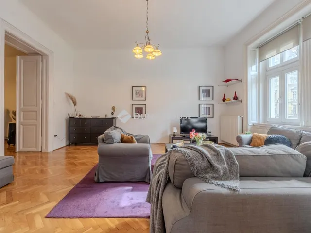 Eladó lakás Budapest VI. kerület 105 nm