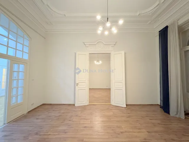 Kiadó lakás Budapest V. kerület, Nádor utca 124 nm