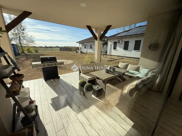 Eladó ház Délegyháza 164 nm