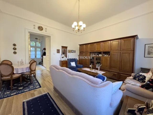 Eladó lakás Budapest VI. kerület, Felsőerdősor utca 81 nm