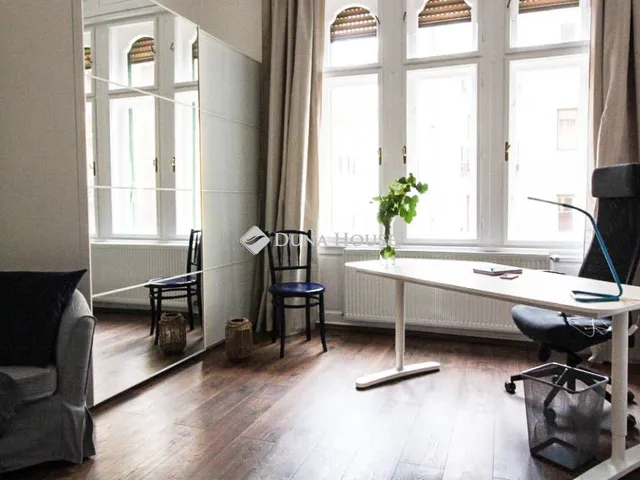 Eladó lakás Budapest IX. kerület 105 nm