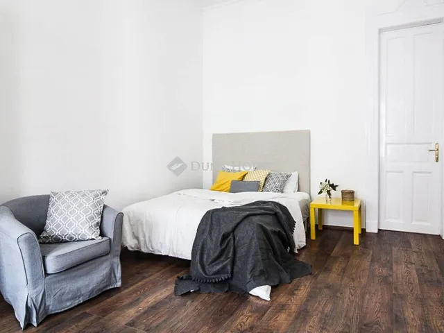 Eladó lakás Budapest IX. kerület, Lónyay utca 105 nm