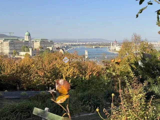 Kiadó lakás Budapest I. kerület 82 nm