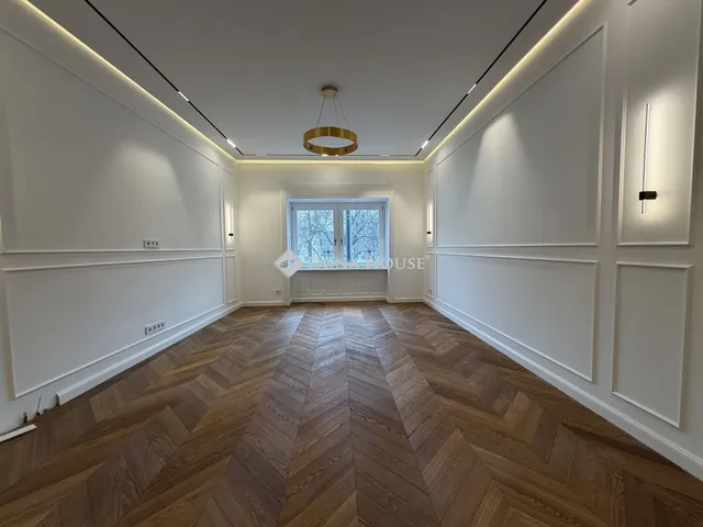 Eladó lakás Budapest V. kerület, Múzeum körút 56 nm