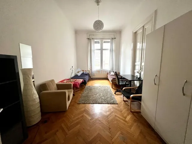 Eladó lakás Budapest VIII. kerület 88 nm