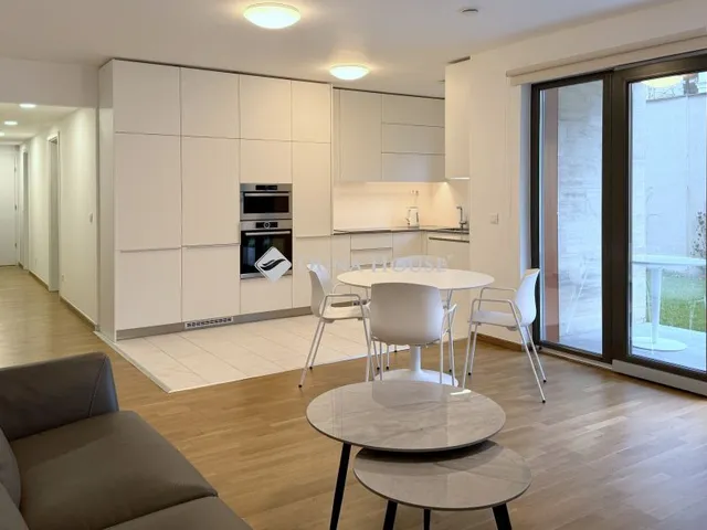 Kiadó lakás Budapest VI. kerület, Lendvay utca 87 nm