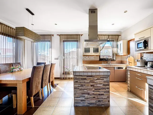 Eladó ház Dunakeszi 155 nm