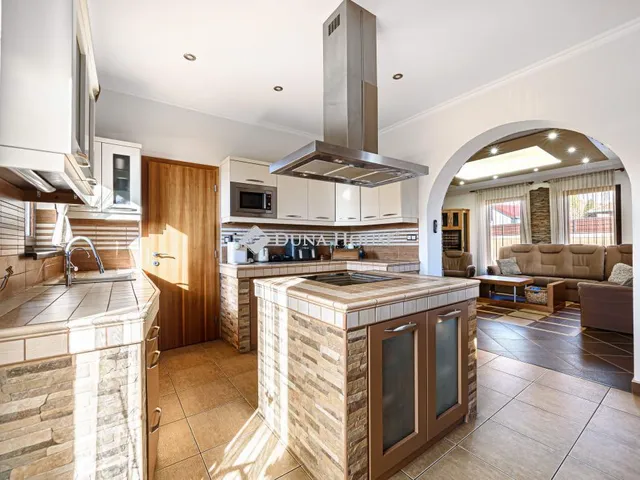 Eladó ház Dunakeszi 155 nm