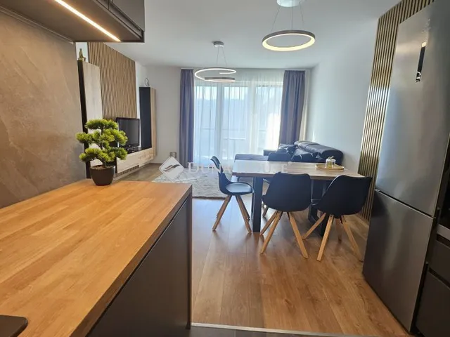 Kiadó lakás Budapest III. kerület, Folyamőr utca 51 nm