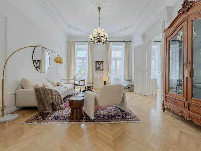 Eladó lakás Budapest V. kerület 106 nm