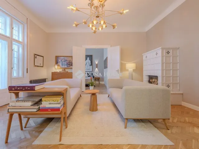 Eladó lakás Budapest VI. kerület 138 nm