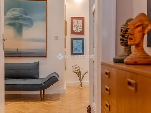 Eladó lakás Budapest VI. kerület, Székely Bertalan utca 138 nm