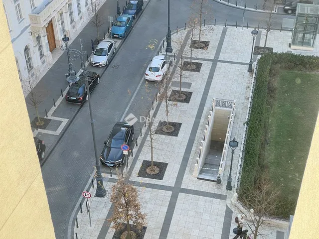Eladó lakás Budapest V. kerület, József nádor tér 76 nm