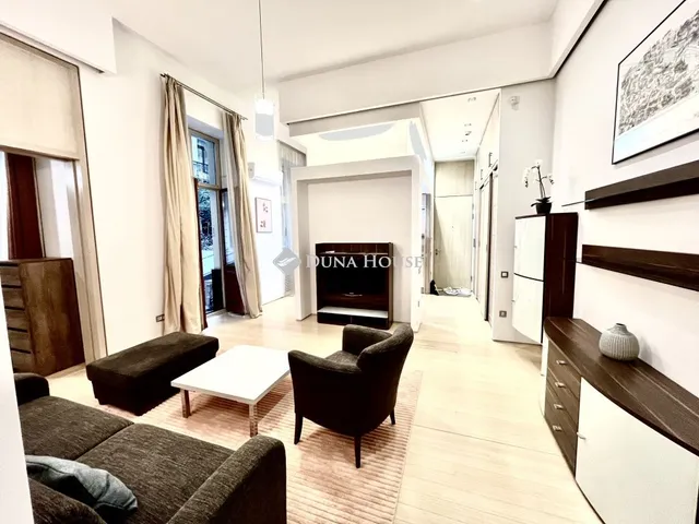 Kiadó lakás Budapest V. kerület 71 nm