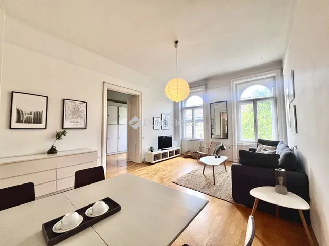Kiadó lakás Budapest VI. kerület 62 nm