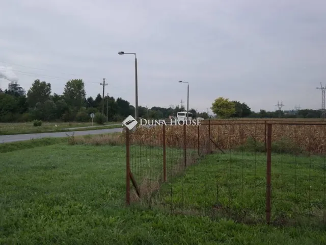 Eladó telek Mohács 6514 nm