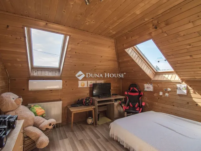Eladó ház Dömsöd, Tassi út 140 nm