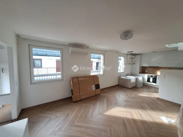 Eladó lakás Budapest VI. kerület 58 nm