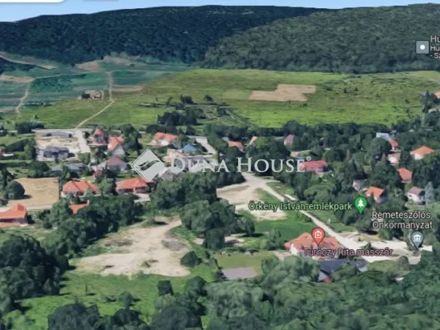 Eladó telek Remeteszőlős, Nagykovácsi út 1214 nm