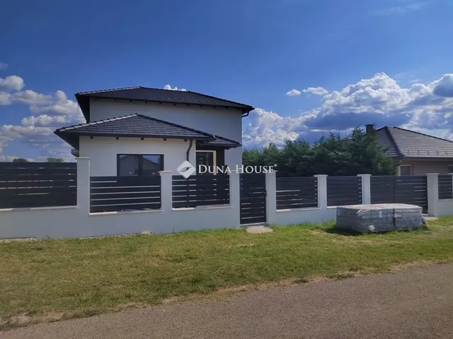 Eladó üdülő és hétvégi ház Buzsák 154 nm