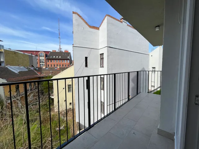 Eladó lakás Budapest VIII. kerület 70 nm