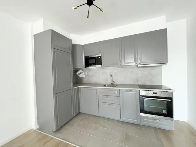 Eladó lakás Budapest XIII. kerület 72 nm